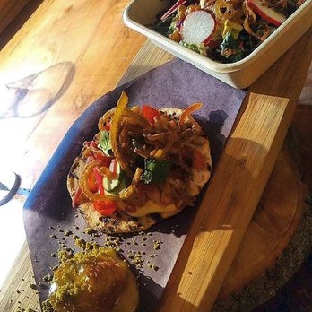 Chefs Hall - Lamb Shank Baklava 😍 + Lebanese Tacos + Reyna Salad - Food Court Near Me - Toronto, Ontario