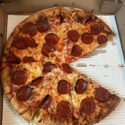 Johnny Z's Pizzeria - Pepperoni pizza