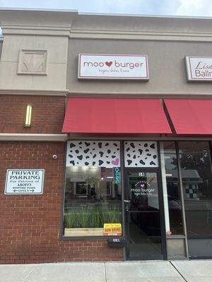 Moo Burger Syosset by null