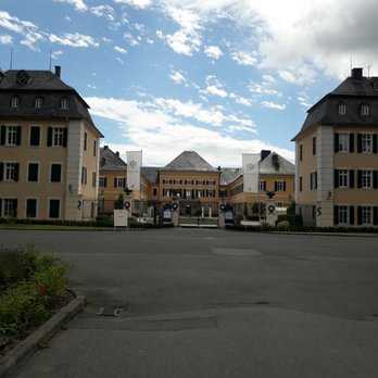 Schloss Johannisberg - Landmarks & Historical Buildings Near Me - Geisenheim, HE Schloss Johannisberg - Landmarks & Historical Buildings Near Me - Geisenheim, HE