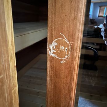 Vacasa - One of 3 ripped off door knobs - Vacation Rentals Near Me Vacasa - One of 3 ripped off door knobs - Vacation Rentals Near Me