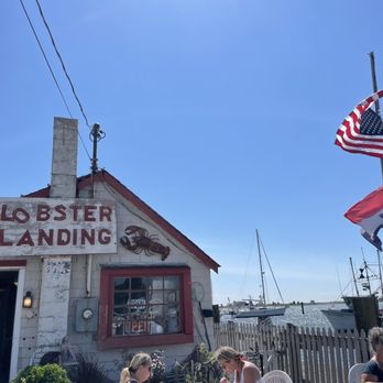 Lobster Landing - Seafood Markets Near Me - Clinton, Connecticut