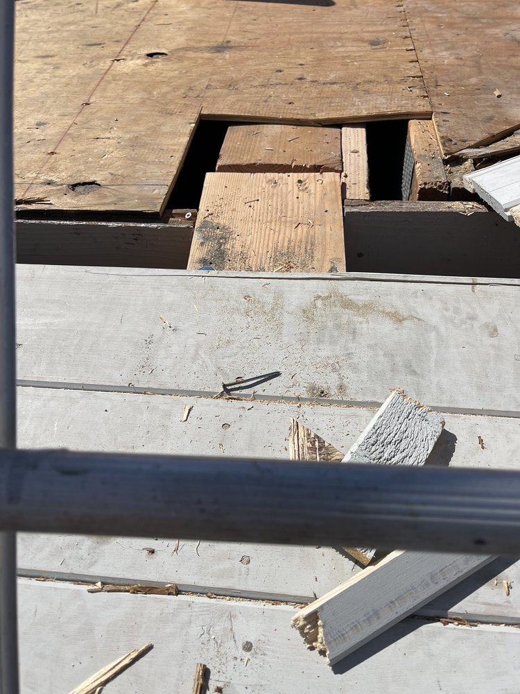 Slide of Elite Roof Services