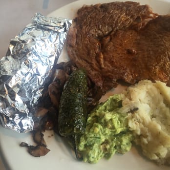 Chili Verde - Carne asada - Mexican Near Me - Denver, Colorado Chili Verde - Carne asada - Mexican Near Me - Denver, Colorado