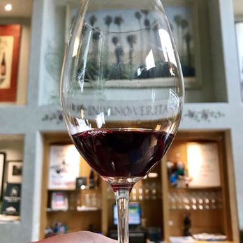 Brandborg Vineyard & Winery - Pinot Noir - Wineries Near Me - Elkton, Oregon