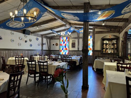 Edelweiss German American Cuisine by null
