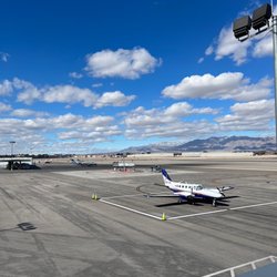 North Las Vegas Airport - We OUTSIIIIIIIDE