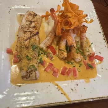 Bubba Gump Shrimp - Bourbon Street Mahi Mahi & Shrimp Delicious - Seafood Near Me - Long Beach, California