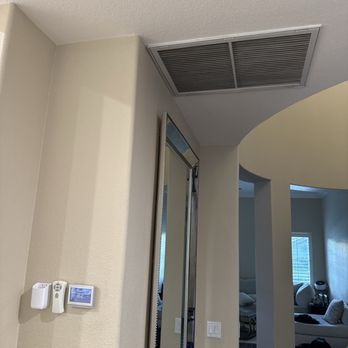 A & B Air Conditioning & Heating - Thermostat and return - Heating & Air Conditioning/HVAC Near Me - El Cajon, California A & B Air Conditioning & Heating - Thermostat and return - Heating & Air Conditioning/HVAC Near Me - El Cajon, California