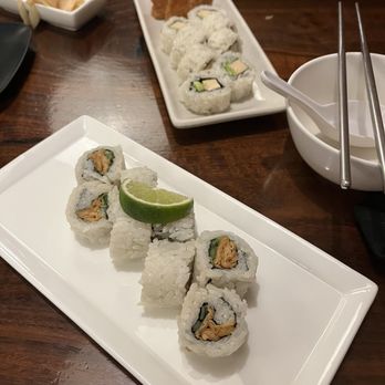 Aonami - Vegan rolls: 1st and 6th + inari - Sushi Bars Near Me - Chico, California