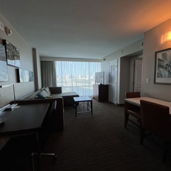 Residence Inn by Marriott Long Beach Downtown - Hotels Near Me - Long Beach, California Residence Inn by Marriott Long Beach Downtown - Hotels Near Me - Long Beach, California