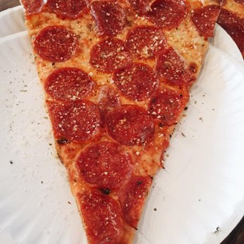 Five Points Pizza - Good - Italian Near Me - Nashville, Tennessee