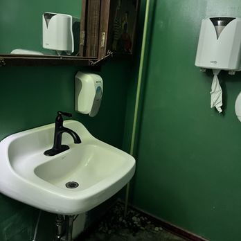 Chaba Thai Cuisine - Bathroom- clean - Thai Near Me - Scarborough, Maine Chaba Thai Cuisine - Bathroom- clean - Thai Near Me - Scarborough, Maine