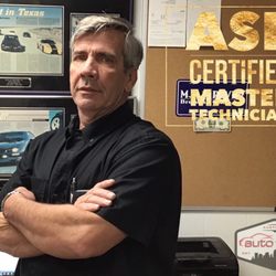 AUTO TEK - 34 Photos & 212 Reviews - 4313 Gillis St, Austin, Texas ...
