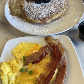 Love At First Bite - Love at first bite Buttermilk Pancakes - Breakfast & Brunch Near Me - Atlanta, Georgia