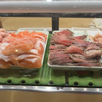 Aikan Sushi - Mass produced pre-cut Distasteful - Izakaya Near Me - Northridge, California