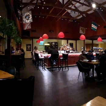 M'tucci's Twenty-Five - Bar area - Italian Near Me - Albuquerque, New Mexico