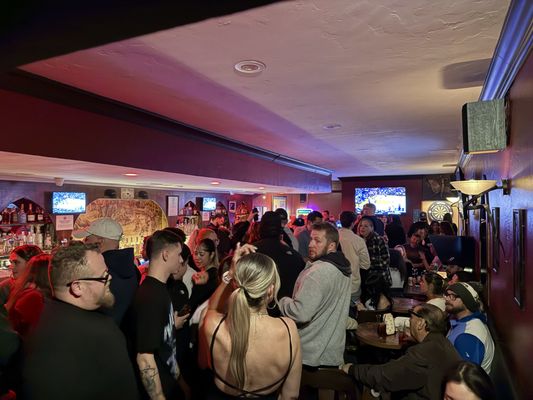 Segovia's Cocktail Bar & Lounge by null