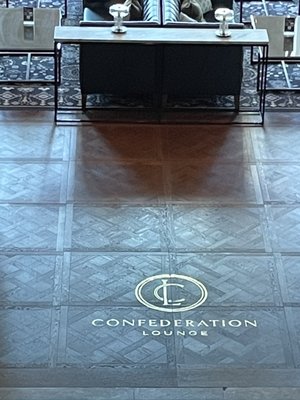 Fairmont Hotel Macdonald by null