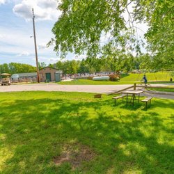 Sun Retreats Fond du Lac East - RV Campground Site