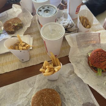 Burger King - Fast Food Near Me - Kahului, Hawaii Burger King - Fast Food Near Me - Kahului, Hawaii