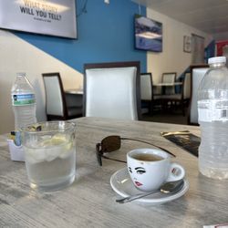Kafe Tirona