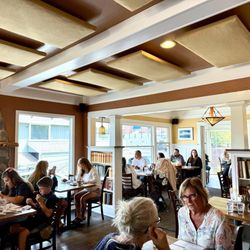 McKay Cottage Restaurant - Inside sitting