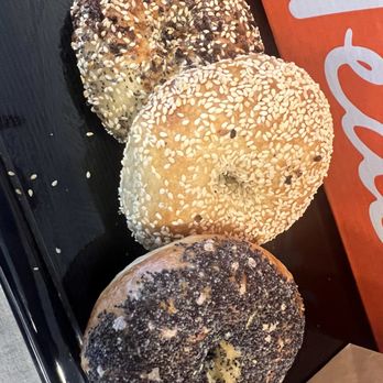 PopUp Bagels - Poppyseed, salt, and everything bagels - Bagels Near Me - Winter Park, Florida PopUp Bagels - Poppyseed, salt, and everything bagels - Bagels Near Me - Winter Park, Florida