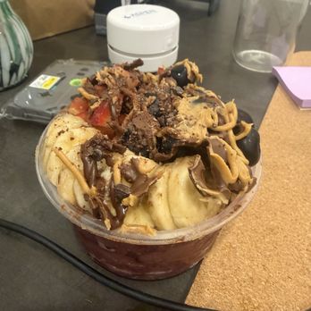 Chic Chic Cafe - Peanut butter bliss - Acai Bowls Near Me - Austin, Texas Chic Chic Cafe - Peanut butter bliss - Acai Bowls Near Me - Austin, Texas