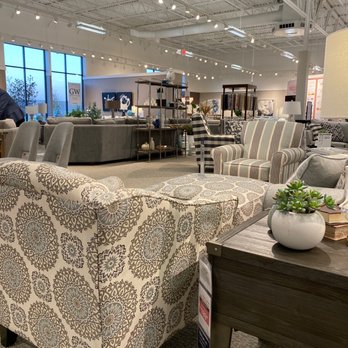 Gardner White Furniture 16 Photos Furniture Stores 1032 S Rochester Rd Rochester Hills Mi Phone Number Yelp