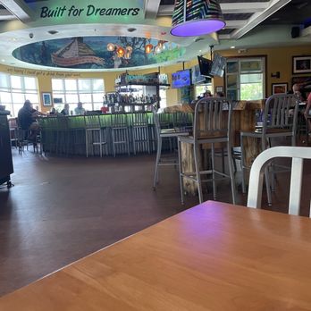 Mellow Mushroom - Saint Augustine - Pizza Near Me - Saint Augustine, Florida