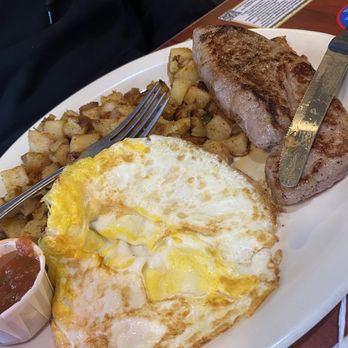 Betty Faye's Cafe - New American Near Me - Corona, California Betty Faye's Cafe - New American Near Me - Corona, California