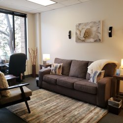 Family Solutions Counseling - Ashleigh Peterson-Adult and Couples therapist office