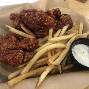 Buffalo Wild Wings - Honey BBQ 10 Boneless Wings - Chicken Wings Near Me - Tucson, Arizona Buffalo Wild Wings - Honey BBQ 10 Boneless Wings - Chicken Wings Near Me - Tucson, Arizona
