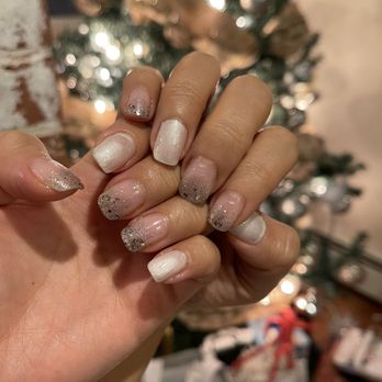 Daisy Nail & Skin Care - Nail Salons Near Me - Cold Spring Harbor, New York