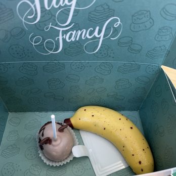 Fancy Flavors - Cabanera cake pop & banana cake - Macarons Near Me - San Jose, California Fancy Flavors - Cabanera cake pop & banana cake - Macarons Near Me - San Jose, California