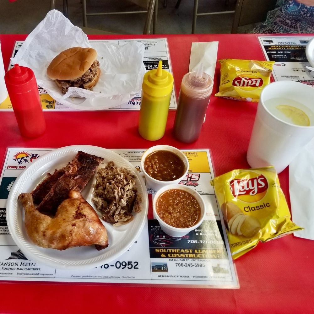 Food from Vanna Country BBQ
