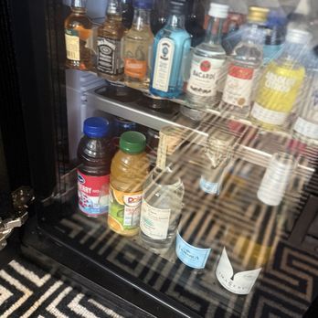 Caesars Palace - Mini bar - Hotels Near Me - Las Vegas, Nevada Caesars Palace - Mini bar - Hotels Near Me - Las Vegas, Nevada