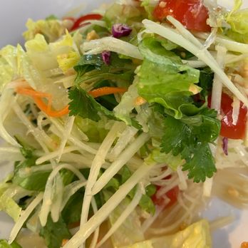 Williamsburg Thai Cuisine - Papaya Salad - Thai Near Me - Brooklyn, New York Williamsburg Thai Cuisine - Papaya Salad - Thai Near Me - Brooklyn, New York