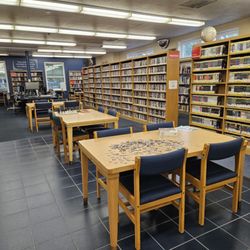 Eggertsville-Snyder Branch Library