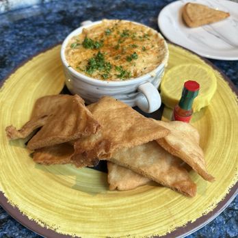 Smoke & Mirrors - Crab & Artichoke Dip - Bars Near Me - Washington Dc, District of Columbia