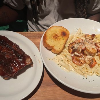 Cheddar's Scratch Kitchen - Grilled Shrimp Alfredo Fall-Off-The-Plate Baby Back Ribs - American Near Me - Pooler, Georgia