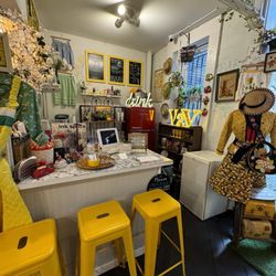 Vintage to Vogue Boutique - Cute beverage area