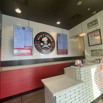 Greek's Pizzeria - Counter - Pizza Near Me - Avon, Indiana Greek's Pizzeria - Counter - Pizza Near Me - Avon, Indiana