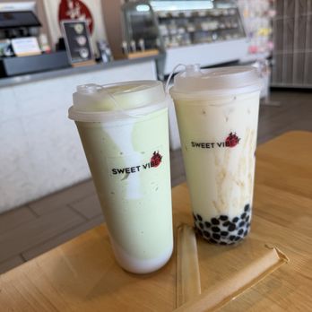 Sweet Vibe - Avocado milk smoothie and Jasmine Milk Tea - Desserts Near Me - San Diego, California Sweet Vibe - Avocado milk smoothie and Jasmine Milk Tea - Desserts Near Me - San Diego, California