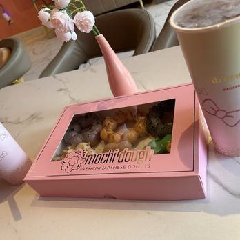 Bober Tea & Mochi Dough - Box of 6 Mochi Donut - Donuts Near Me - Seattle, Washington