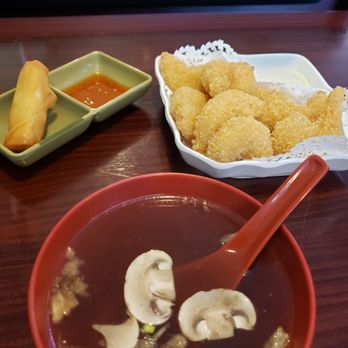 Super Tastes - Fried spring roll, crispy shrimp, and DELICIOUS mushroom soup. - Sushi Bars Near Me - Savannah, Georgia Super Tastes - Fried spring roll, crispy shrimp, and DELICIOUS mushroom soup. - Sushi Bars Near Me - Savannah, Georgia