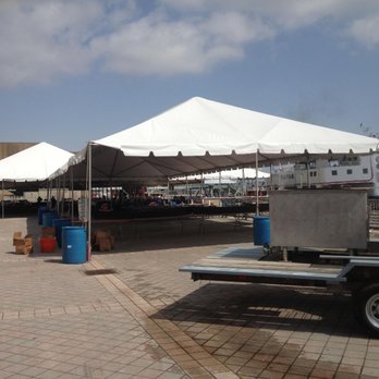 Dennis' Seafood - nothing like an on-site along the river - Seafood Markets Near Me - Metairie, Louisiana Dennis' Seafood - nothing like an on-site along the river - Seafood Markets Near Me - Metairie, Louisiana