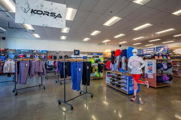 campbell running shoe store