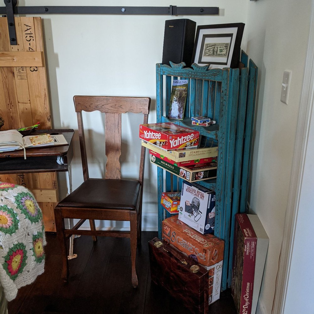 St Francis Cottage - Game corner - Bed & Breakfast Near Me - Chattanooga, Tennessee St Francis Cottage - Game corner - Bed & Breakfast Near Me - Chattanooga, Tennessee